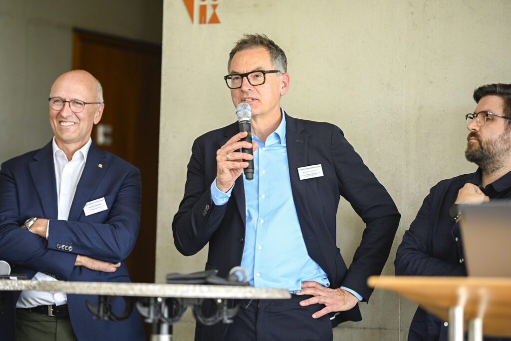 Podiumsdiskussion auf dem KNAPPMANN Symposium in Elsdorf.